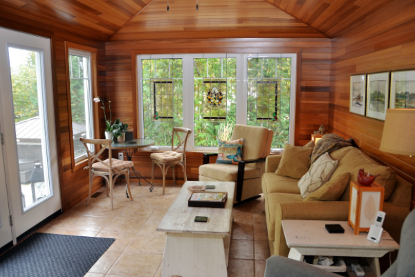 Should You Build a Sunroom? 5 Things to Consider